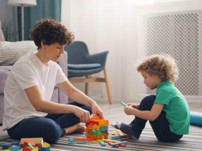 Няня на годину і не тільки