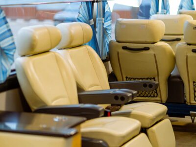 Хімчистка меблів та салонів авто