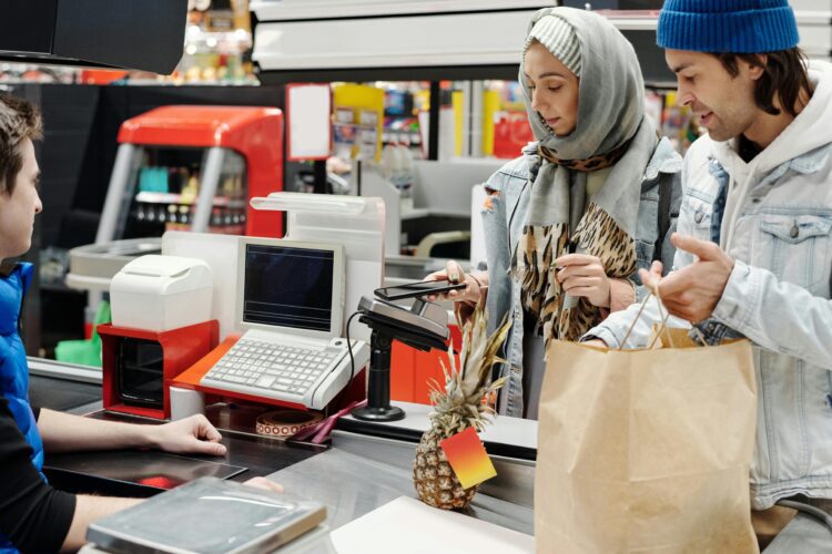 Чи є можливість купити продукти в Польщі на виплату?