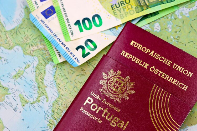 Українця депортували з Європи: що сталося та чому йому заборонили в’їзд до Шенгену на 10 років?