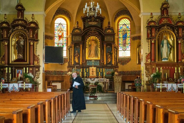 Масова депортація: чому десятки іноземців терміново вислали з Польщі?
