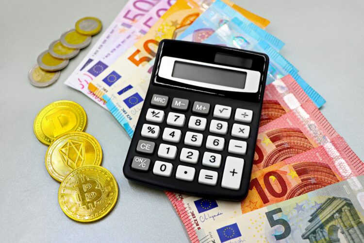 Шокуюча реальність: у Польщі зафіксували пенсію в 2 гроші — дізнайся, скільки отримують інші!