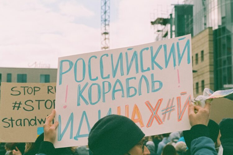 Між угорцями та поляками виник конфлікт через Україну.